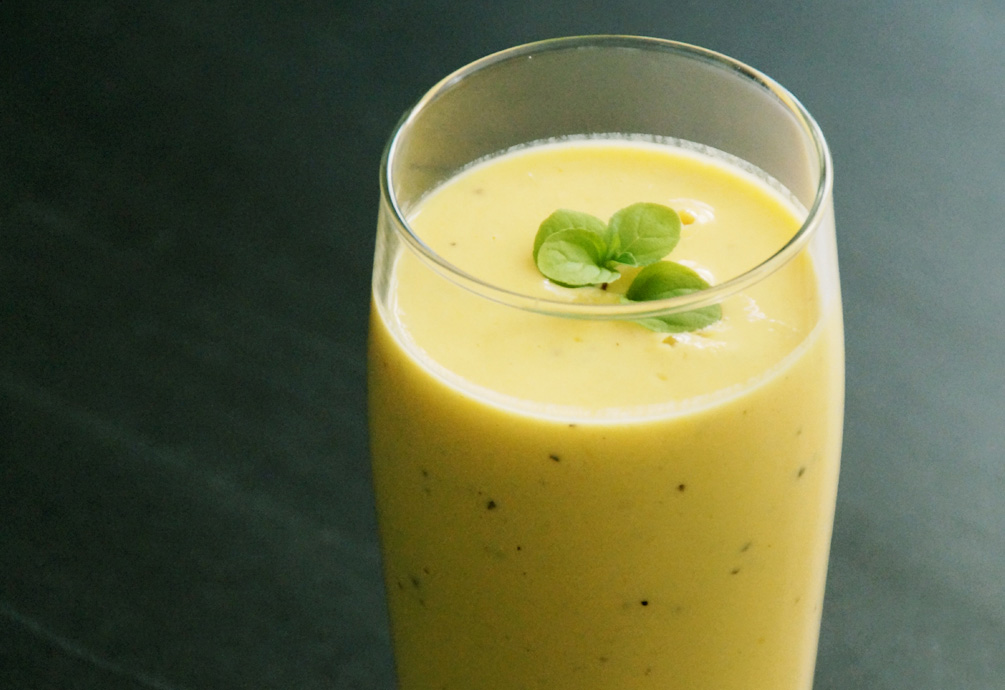 Mango Lassi Rezept – Erfrischend exotischer Joghurtdrink